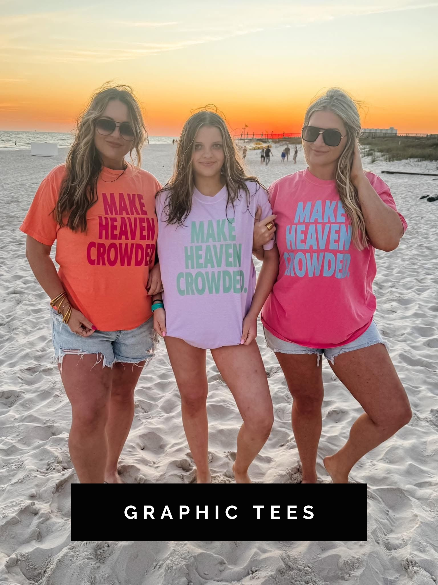 GRAPHIC TEES
