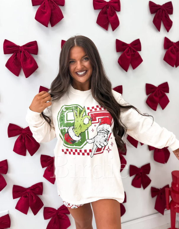 6 -7 Grinch Hands Long Sleeve Graphic Tee on Ivory