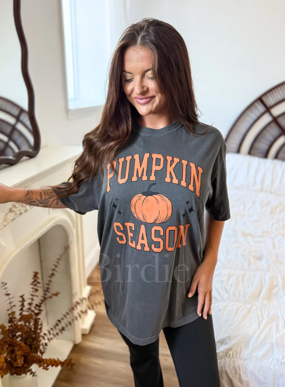 Pumpkin Season Graphic Tee on Pepper