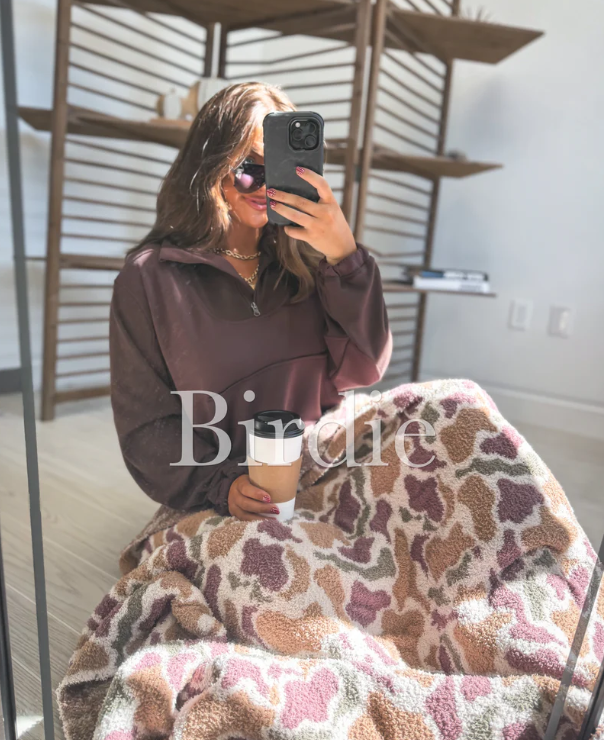 DUCK CAMO COZY BLANKET - Preorder